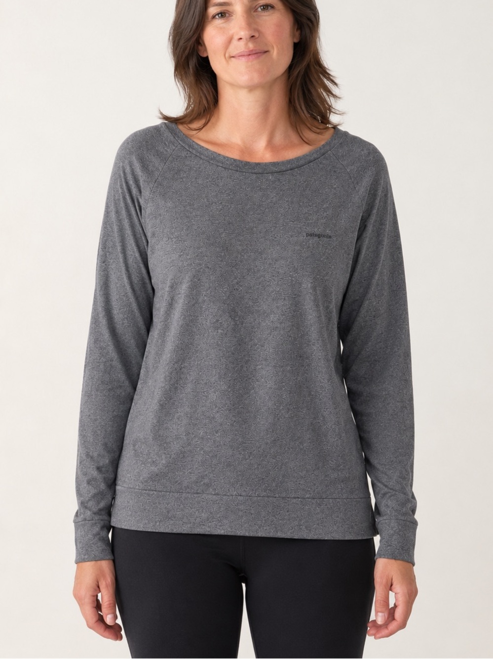 Patagonia Women’s Responsibili-Tee Gray Long Sleeve Logo Top XL